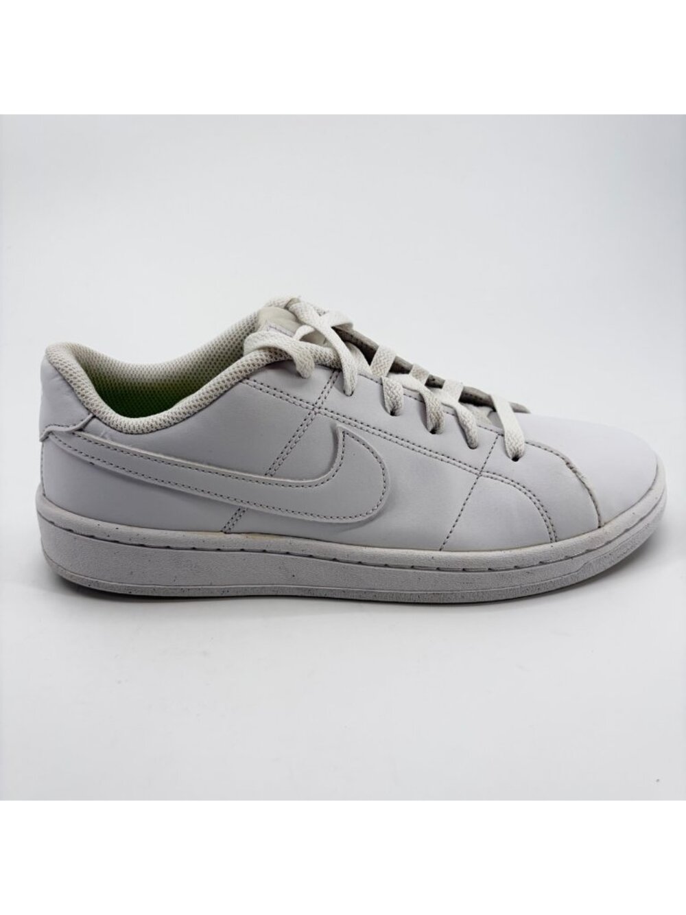 Nike Court Royale 2 Low Womens Size 8.5 White Athletic Leather Shoes Sneakers